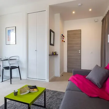 Apartment Dalpozzo - 5min Walk To Nice